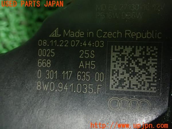 3UPJ=20990050]アウディ A4(8WDEM B9系)純正 ヘッドライト 8W0.941.035.F 中古_m3