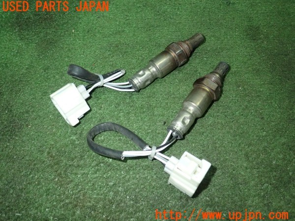 3UPJ=21110542]ジープ グランドチェロキー(WK36TA)純正 05149180AA O2センサー 中古_m1