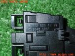 3UPJ=21150532]ベンツ SLK200(172448)純正 メタルトップマイクロスイッチ 172 820 42 10 中古_s0