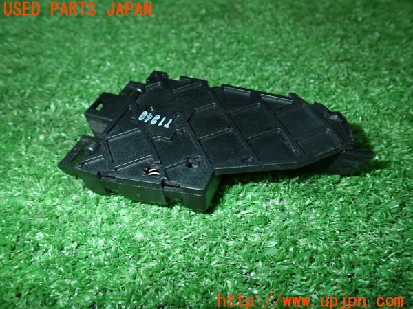 3UPJ=21150532]ベンツ SLK200(172448)純正 メタルトップマイクロスイッチ 172 820 42 10 中古_m2