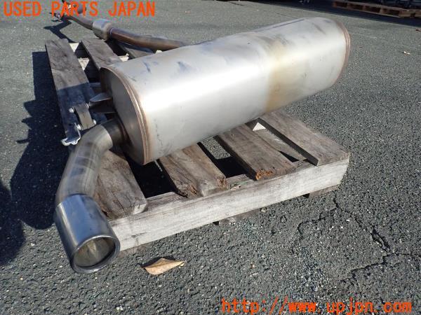 3UPJ=21230152]BMW 320i(3B20 F31)純正 7627073 マフラー 中古 【引取限定】_m1