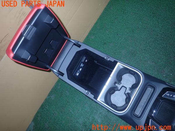 3UPJ=21260621]ジャガー Iペイス HSE(DH1AA)純正 センターコンソール 中古_m2