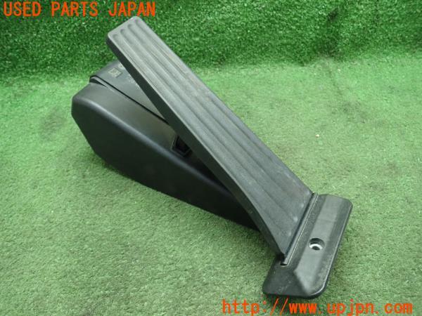 3UPJ=21340630]BMW 135i(UC35 E82)純正 6PV009379-21 アクセルペダル 中古_m3