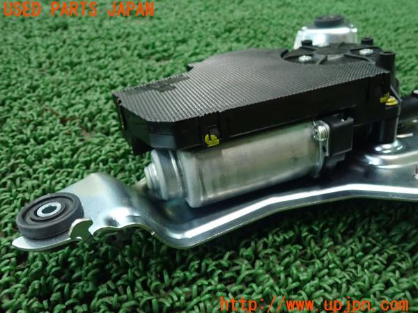 3UPJ=21680579]レクサス LS500(VXFA55)純正 トランクレギュレーターモーター トランクオープナー 427320-10080 中古_m1