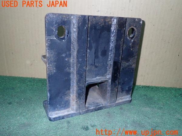 3UPJ=21690042]ハイラックスサーフ(KDN215W)前期 社外 ヒッチブラケット 中古_m3