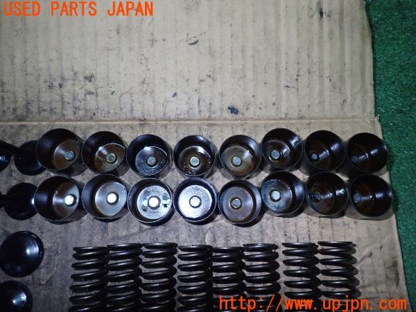 3UPJ=21690112]ハイラックスサーフ(KDN215W)純正 エンジン用 バルブセット スプリング リテーナー 1KD-FTV 中古_m4