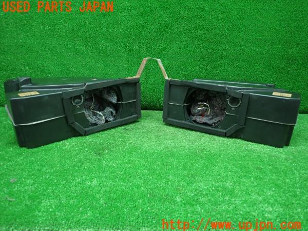 3UPJ=21750619]スープラ 2.0 GTツインターボ(GA70H A70型)純正 スピーカーボックス スピーカートリム バッフル 中古_m0