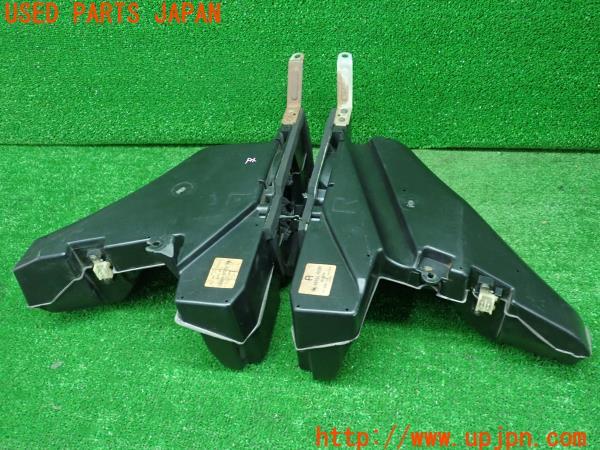 3UPJ=21750619]スープラ 2.0 GTツインターボ(GA70H A70型)純正 スピーカーボックス スピーカートリム バッフル 中古_m1