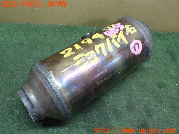 3UPJ=21940153]ジープグランドチェロキー(WK36P)純正 触媒① マニバーター マテリアル 約2.4㎏ 切断加工品 ジャンク_m0