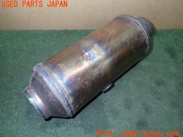 3UPJ=21940159]ジープグランドチェロキー(WK36P)純正 触媒② マニバーター マテリアル 約2.4㎏ 切断加工品 ジャンク_m1