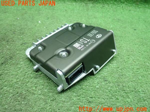 3UPJ=21960560]プリウス(ZVW60)純正 8646C-47090 フロントカメラ 中古_m1