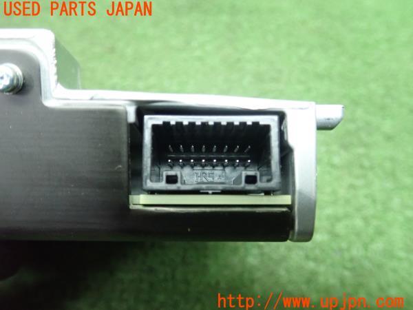 3UPJ=21960560]プリウス(ZVW60)純正 8646C-47090 フロントカメラ 中古_m2