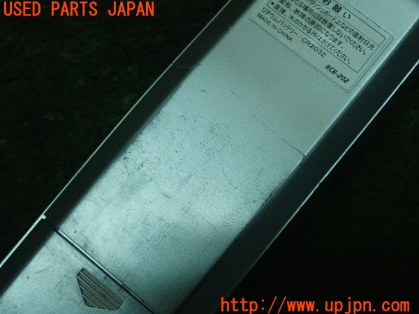 3UPJ=21980571]ポルシェ カイエンS(92AM48 958型)Clarion クラリオン RCB-202 ナビリモコン 中古_m3