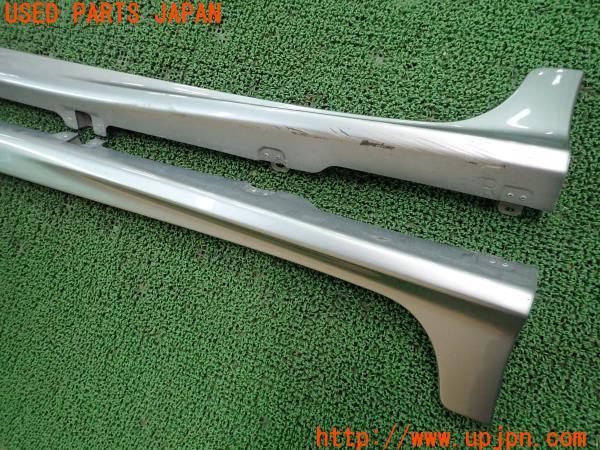 3UPJ=22000025]スイフトスポーツ(ZC33S 2型)純正 サイドステップ 中古_m1