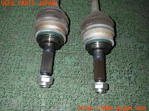 3UPJ=22160310]インプレッサ WRX STI(GC8 E型)社外 リアドライブシャフト 中古_m1