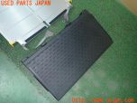 3UPJ=22220643]ジャパンタクシー(NTP10)純正 C3341-15032 車椅子用スロープ 中古_s1