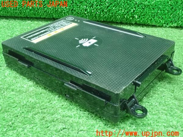 3UPJ=22230580]シビック EX(FL1)純正 ワイヤレス充電器 8A370-3M0-J030-M1  WC500HOCI21 中古 _m1