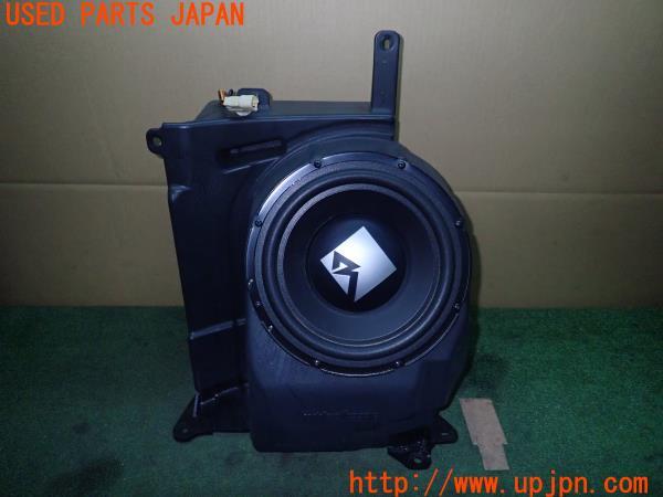 3UPJ=22290531]アウトランダーPHEV(GG2W)純正 Rockford ロックフォード 8720A141 サブウーファー 中古_m0