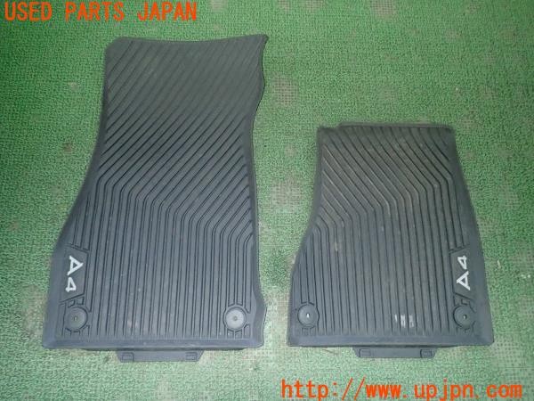 3UPJ=22300629]アウディ A4 アバント(8WDEZ B9系)純正 8W2061501 ラバー フロントフロアマット 中古_m0