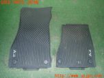 3UPJ=22300629]アウディ A4 アバント(8WDEZ B9系)純正 8W2061501 ラバー フロントフロアマット 中古_s0
