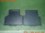 3UPJ=22300630]アウディ A4 アバント(8WDEZ B9系)アウディ Q3純正 8U0061511 ラバー リアフロアマット 中古_s0