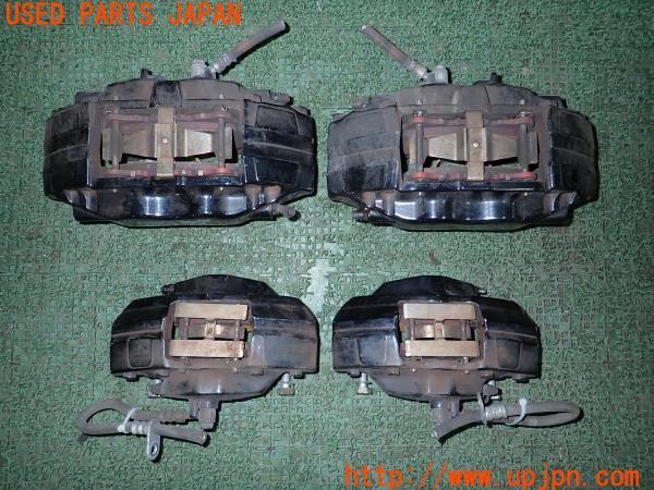 3UPJ=22520301]WRX STI(VAB A型)純正 brembo ブレンボ キャリパー 1台分 中古_m2