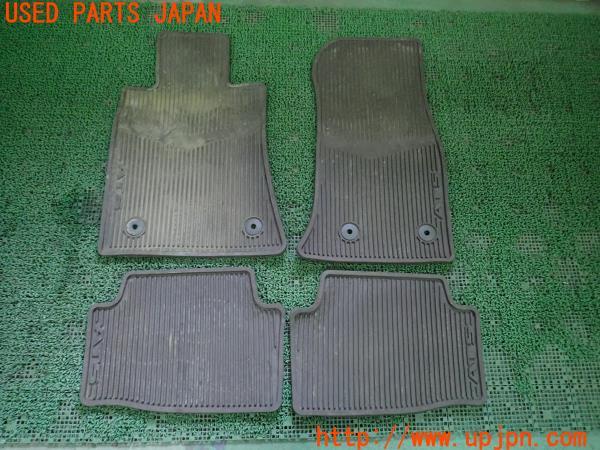 3UPJ=22610629]キャデラック ATS(A1SL)純正 22759935 22759936 フロアマット 中古_m0