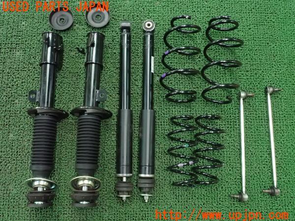3UPJ=22640411]スイフトスポーツ(ZC33S)純正 ストラット 中古_m1