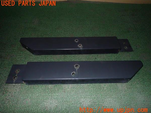 3UPJ=22810058]ランクルプラド(KZJ78W)後期 社外 リアバンパー 中古_m1