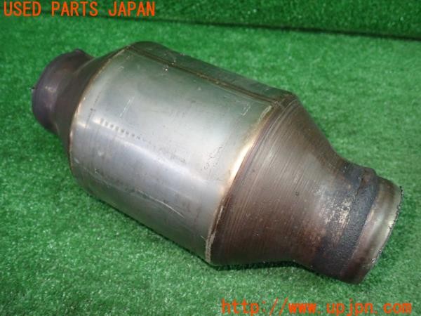 3UPJ=22940159]BMW 218d(2C20 F45)純正 触媒 マニバーター マテリアル 約1.4kg 切断加工品 ジャンク_m1