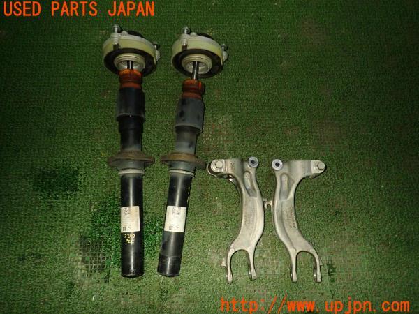 3UPJ=23120408]アウディ A5 カブリオレ(F5CYRC F5系)純正 8W0 413 031BB SACHS フロントショックアブソーバー 中古_m0