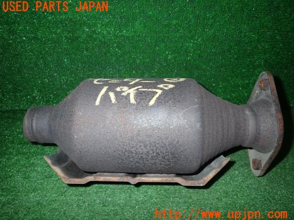 3UPJ=23200159]アウトランダー(GF8W)純正 触媒 マニバーター マテリアル 約2.2Kg 切断加工品 ジャンク_m2