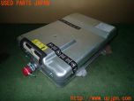 3UPJ=23240585]テスラ モデル S P85+(SL1S2A)純正 1014963-00-J バッテリーチャージャーユニット① 中古_s0