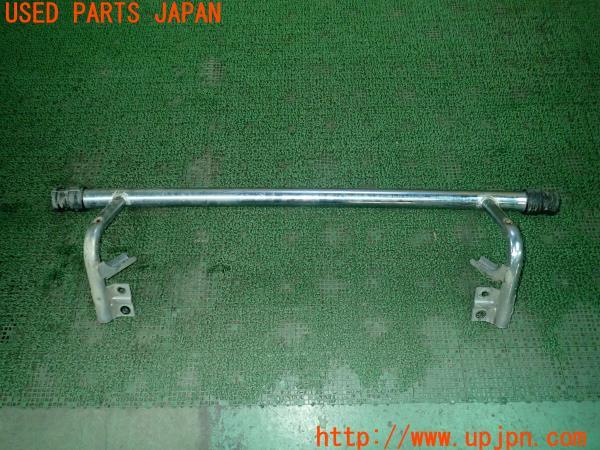 3UPJ=23370058]デリカスペースギア(PD6W)後期 純正 リアバンパーガード 中古_m4