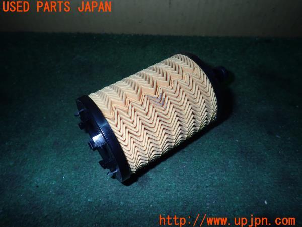 3UPJ=23410112]VW ゴルフ R32(1KBUBF)純正 045 115 466 A オイルフィルター 中古_m0