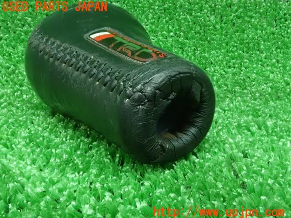 3UPJ=23430614]カローラレビン(AE111)TRD シフトノブ 5速MT用 中古_m4