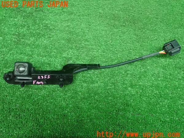 3UPJ=23550560]アウトランダーPHEV(GG3W)後期 純正 フロントカメラ 88781A148 CC-7005M-A 中古_m0