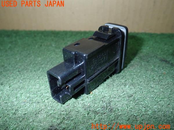 3UPJ=23800533]アルファード ハイブリッド(ATH10W)純正 パワーバックドア スイッチ② 中古_m1