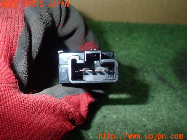 3UPJ=23800533]アルファード ハイブリッド(ATH10W)純正 パワーバックドア スイッチ② 中古_m3
