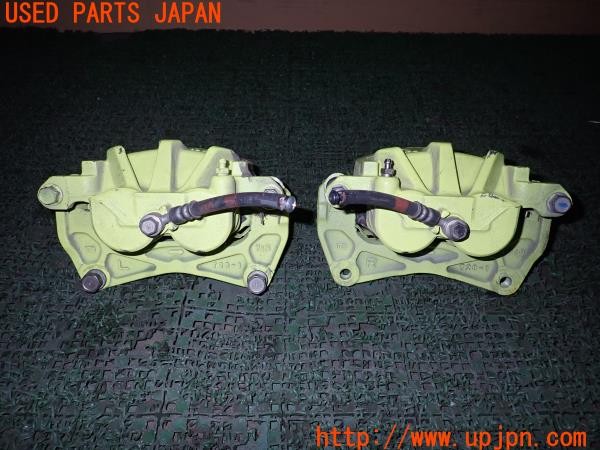 3UPJ=23810301]WRX STI(VAB)後期 TOKICO フロントキャリパー 中古_m0