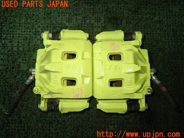 3UPJ=23810301]WRX STI(VAB)後期 TOKICO フロントキャリパー 中古_m2