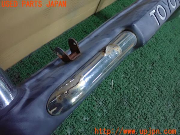 3UPJ=23870022]ハイラックスサーフ(KZN130W)後期 純正 フロントバンパーガード 中古_m1