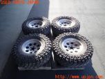 3UPJ=23950917]ジープ ラングラー スポーツ(TJ40S)MICKEY THOMPSON ミッキートンプソン ホイール 16×8J ±0 PCD114.3 5穴 4本 中古_s0