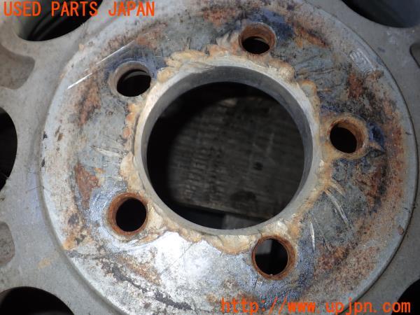 3UPJ=23950917]ジープ ラングラー スポーツ(TJ40S)MICKEY THOMPSON ミッキートンプソン ホイール 16×8J ±0 PCD114.3 5穴 4本 中古_m4