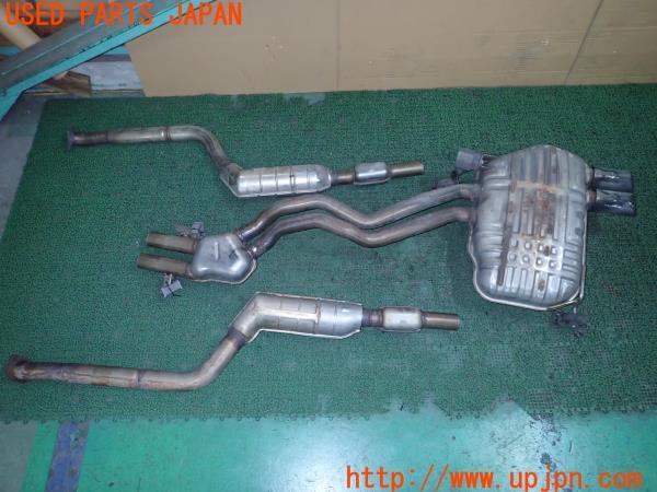 3UPJ=24000152]BMW Z4 ロードスター(BT22 E85)前期 純正 7 514 157 マフラー カット済み　2分割　中古_m1