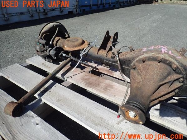 3UPJ=24080308]スプリンタートレノ GT-APEX(AE86)後期 純正 デフホーシング キャリパー 機械式LSD? 中古_m3