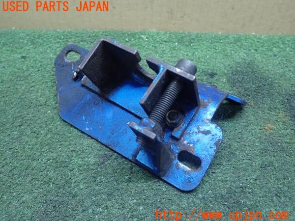 3UPJ=24080320]スプリンタートレノ GT-APEX(AE86)後期 社外 マスターシリンダーストッパー 中古_m1