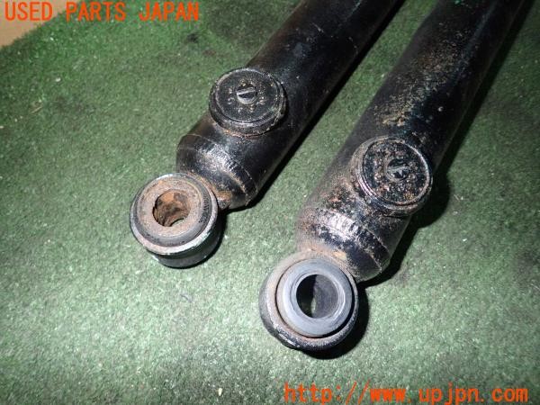 3UPJ=24080408]スプリンタートレノ GT-APEX(AE86)後期 TRD 48531-TA481 リアショックアブソーバー 中古_m3