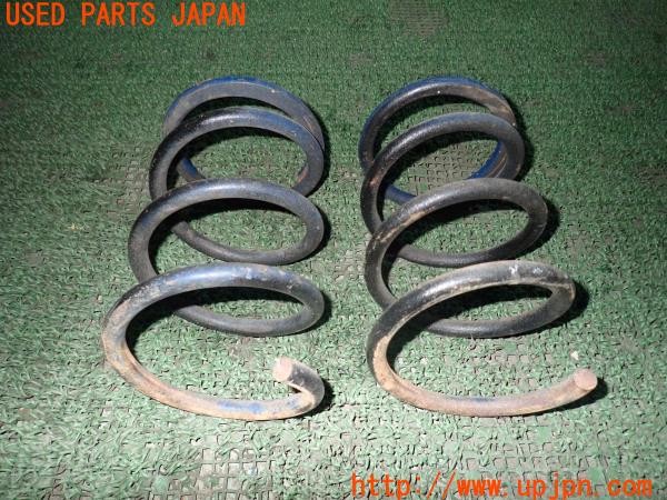 3UPJ=24080412]スプリンタートレノ GT-APEX(AE86)後期 社外 リアスプリング 中古_m2