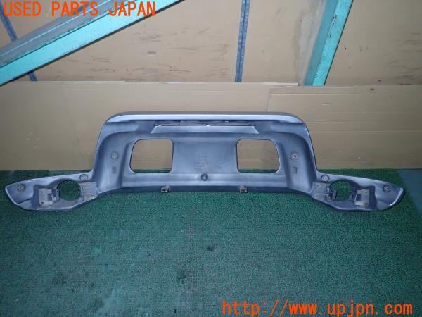 3UPJ=24110022]ハイラックスサーフ(KZN185W)中期 純正 08417-35180 フロントバンパーガード 中古_m1